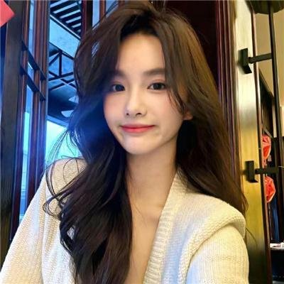 湖畔的女人们